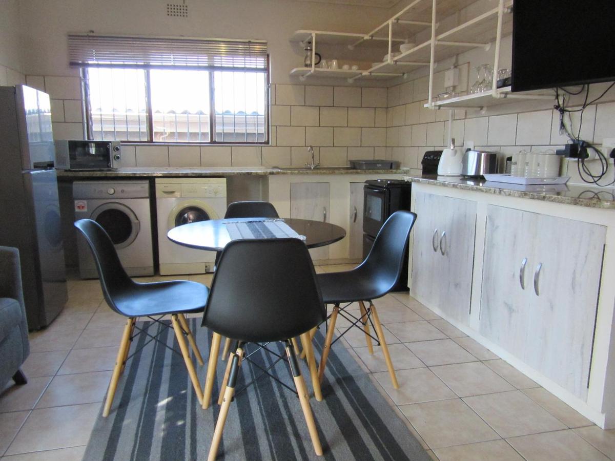 Uitspan Apartment St Lucia Bagian luar foto